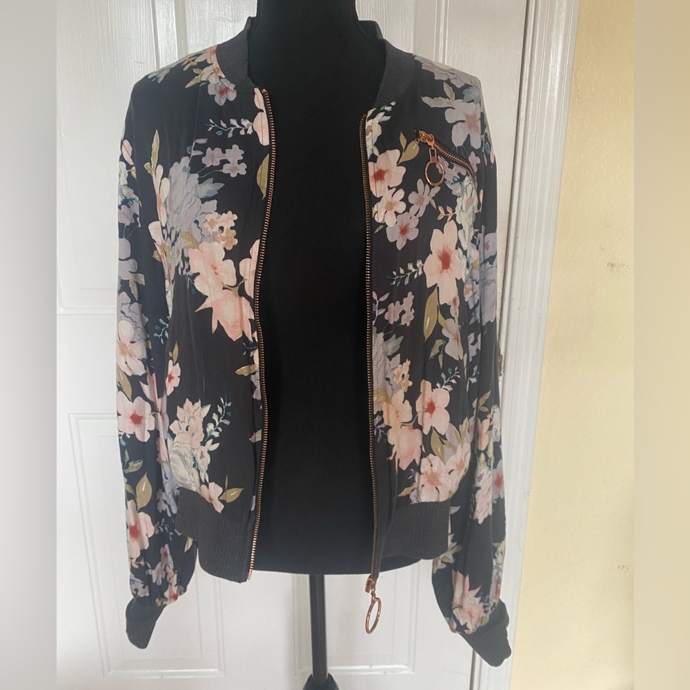 Somdays Lovin Floral Jacket